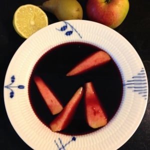 Hyldebærsuppe med pære